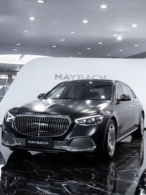 重庆230岚图汽车的售后服务让用户无忧出行，迈巴赫未来的豪华车趋势